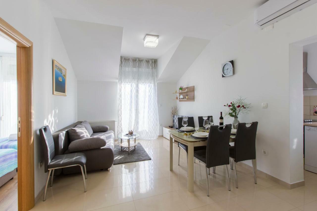 Apartmani Skelin***/**** Kaštela Zewnętrze zdjęcie