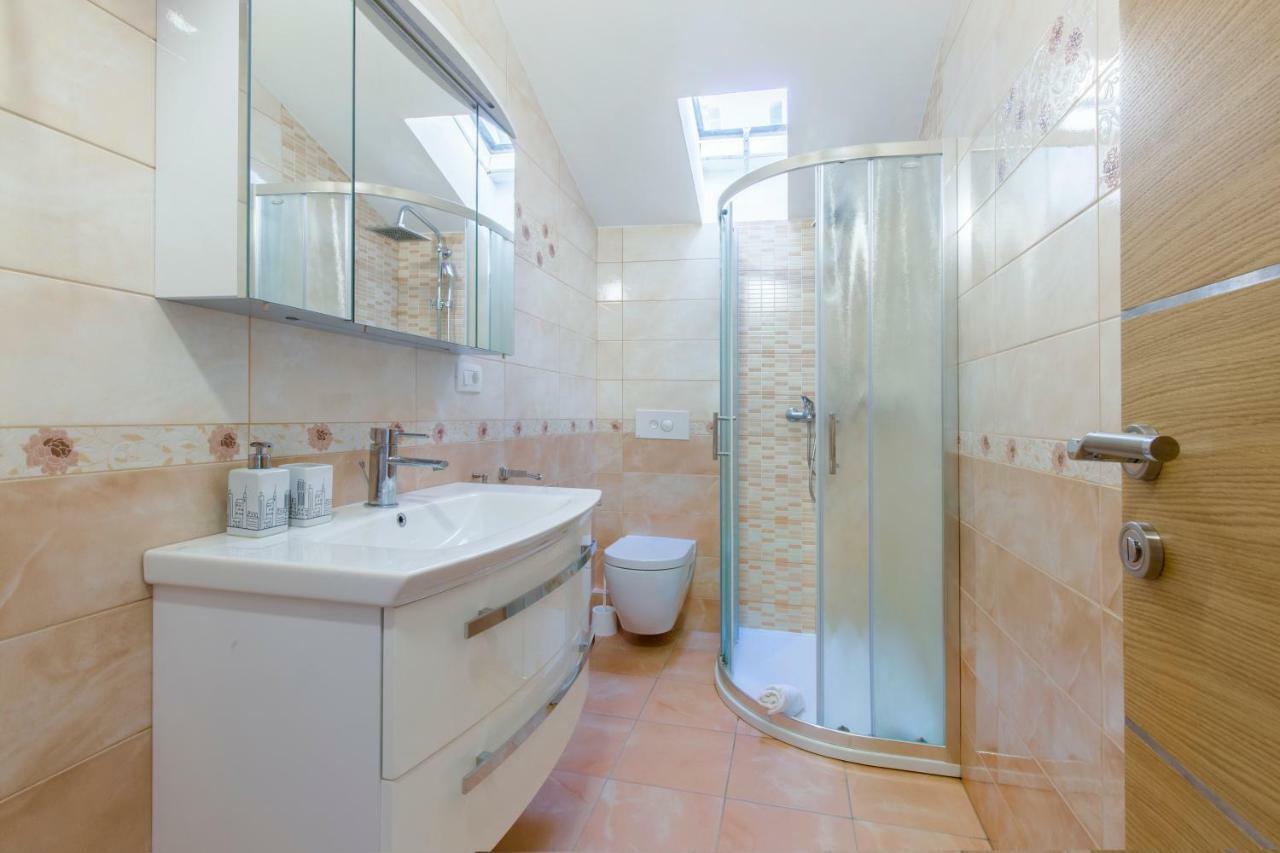 Apartmani Skelin***/**** Kaštela Zewnętrze zdjęcie