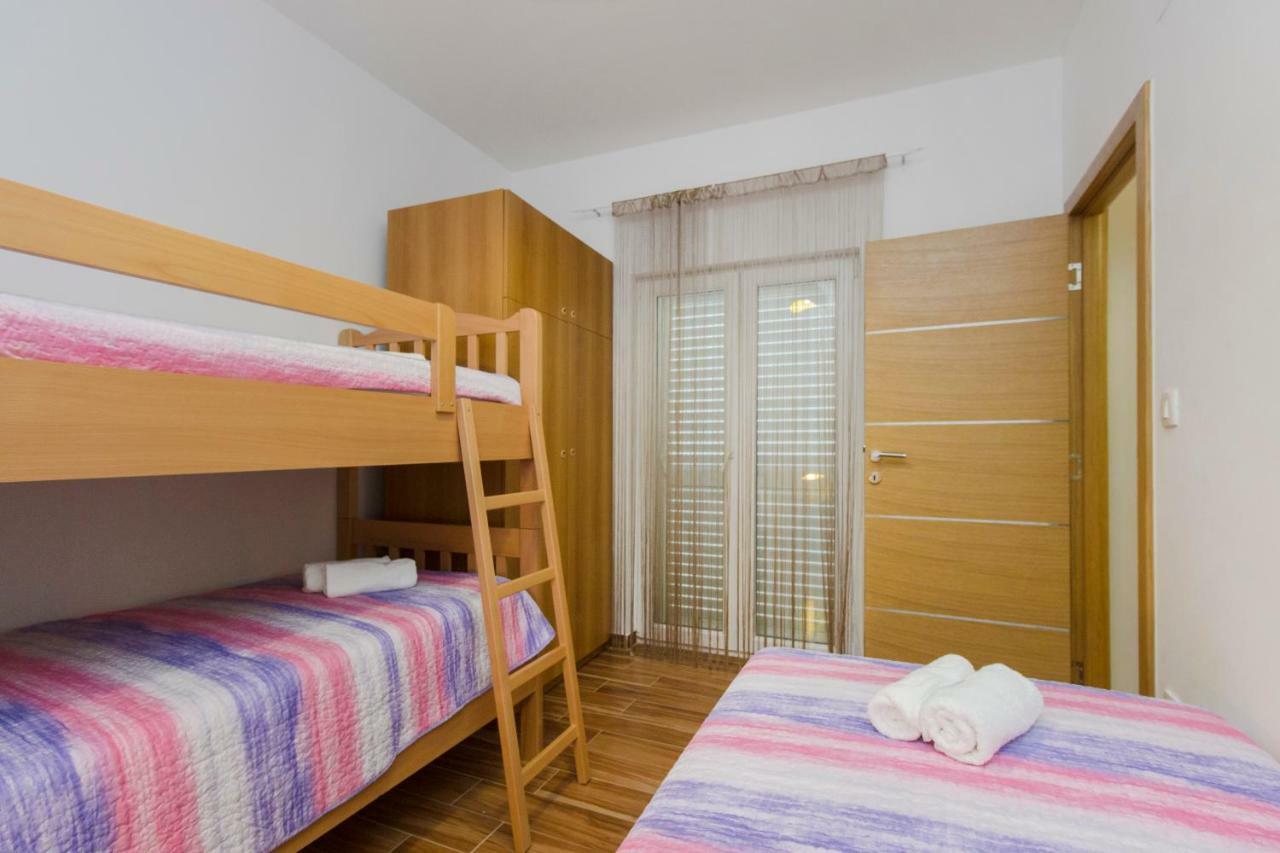 Apartmani Skelin***/**** Kaštela Zewnętrze zdjęcie